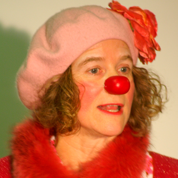 Le clown d'intervention et son regard décalé sur les (...)